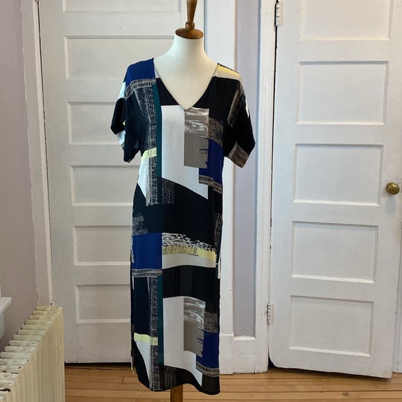 Aritzia Babaton Jessie Abstract Semi Sheer Crepe Midi Dress, Size XXS - Picture 1 of 16